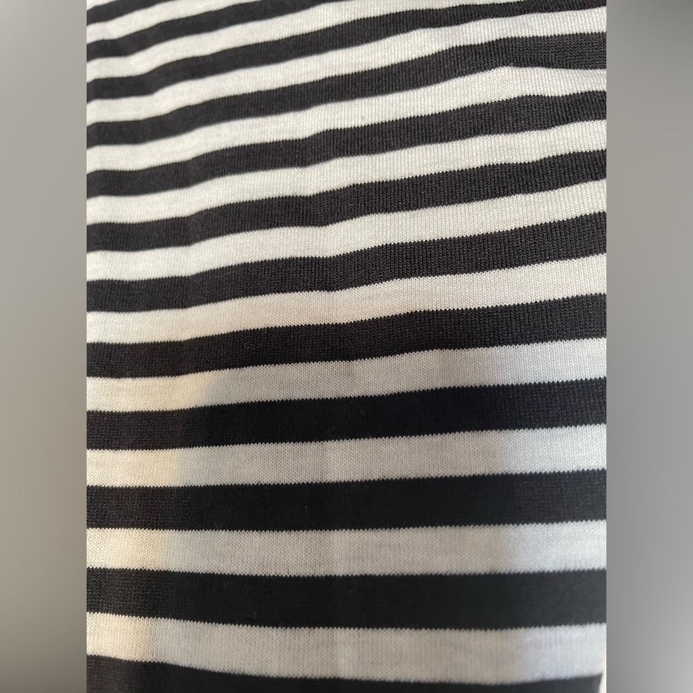 LuLaRoe Flower Randy - Picture 3 of 6